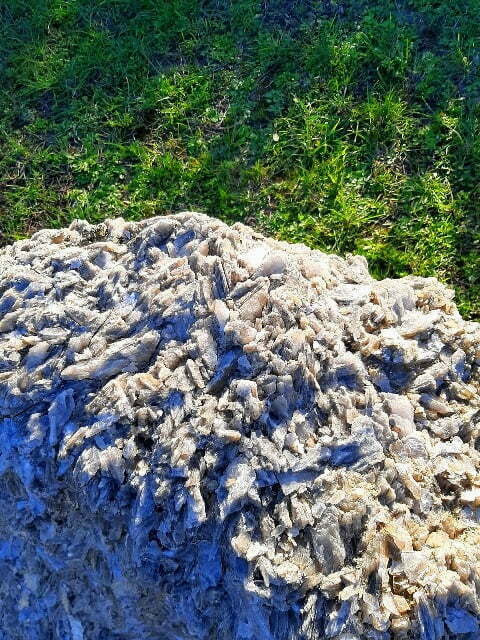 una delle rocce esposte alla ex Cava Monticino di Brisighella